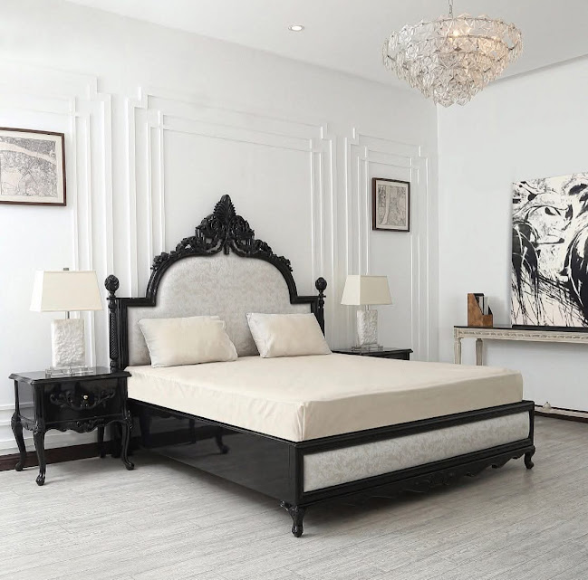 Luxury Modern Bed Set